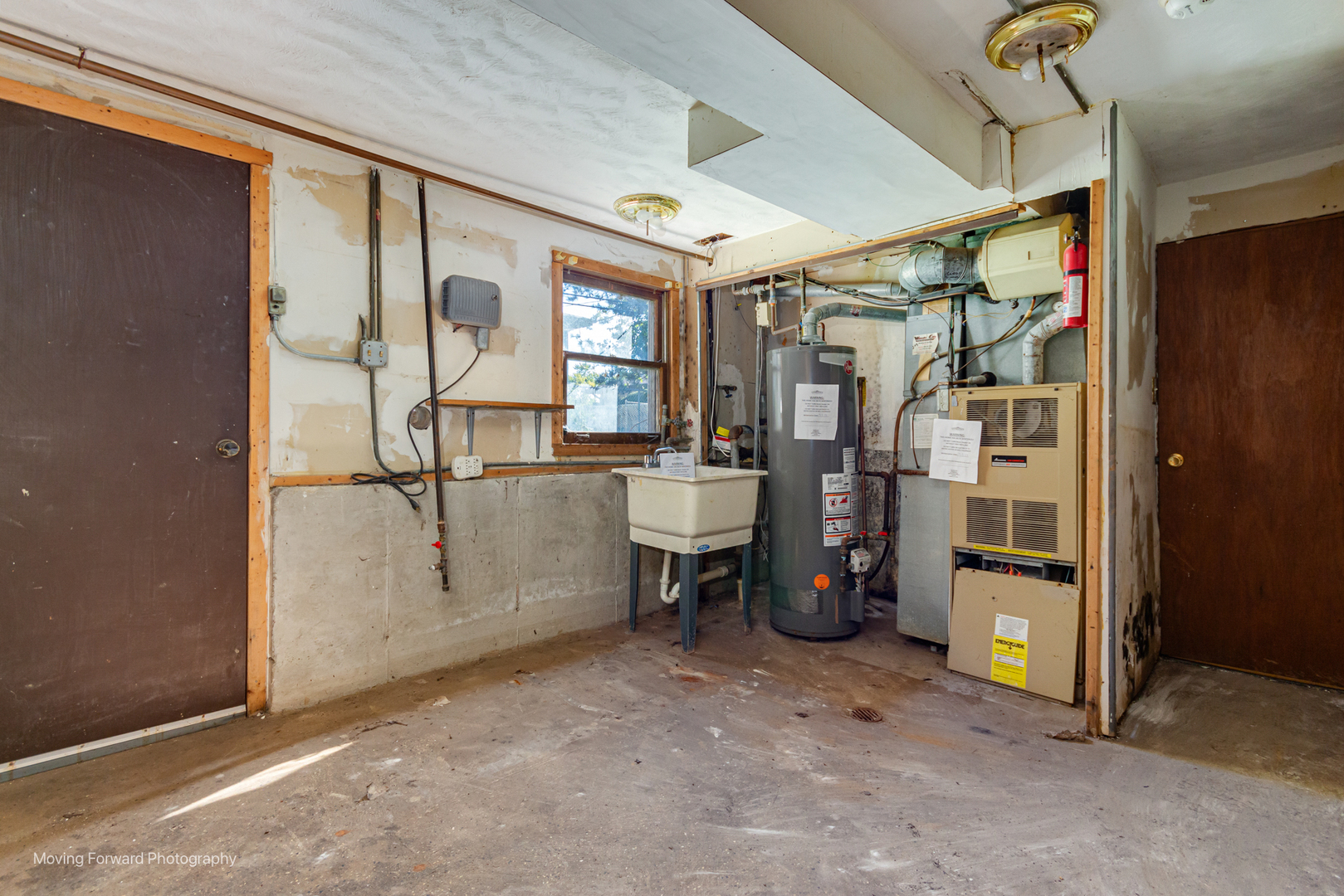 16815 Wausau Avenue, South Holland, IL 60473