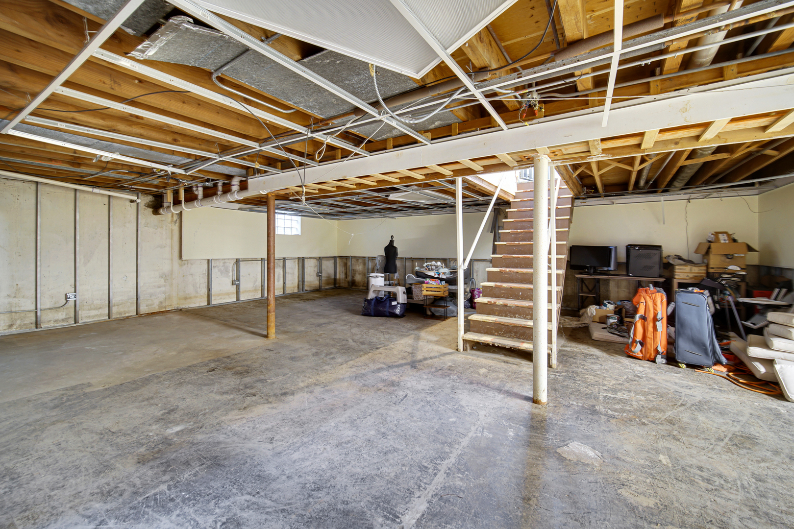 19W034 18th Place, Lombard, IL 60148