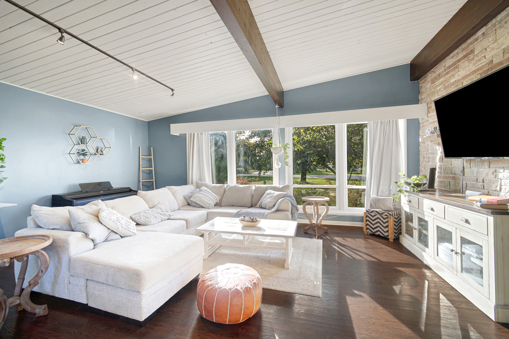 19W034 18th Place, Lombard, IL 60148