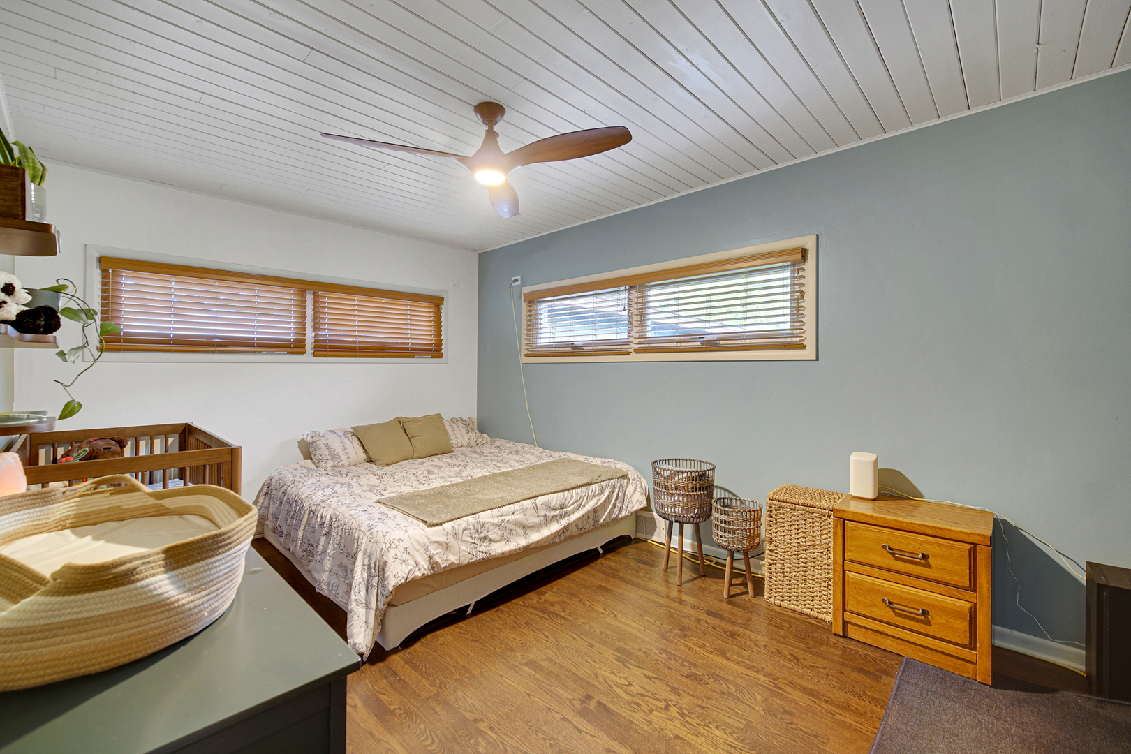 19W034 18th Place, Lombard, IL 60148