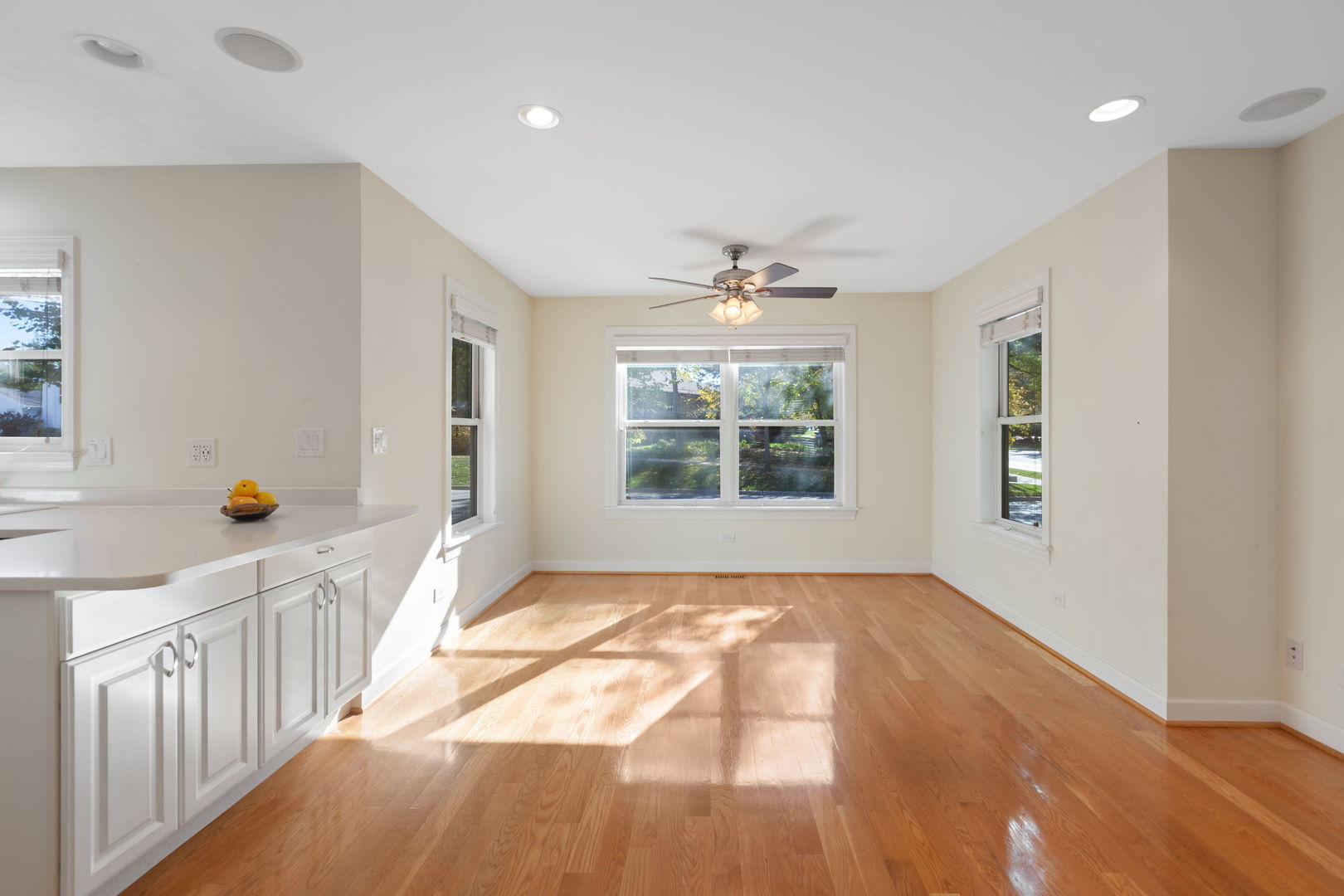 5333 Fairview Avenue, Downers Grove, IL 60515