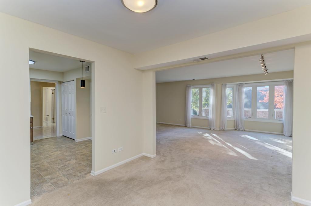 100 Lake Boulevard #603, Buffalo Grove, IL 60089