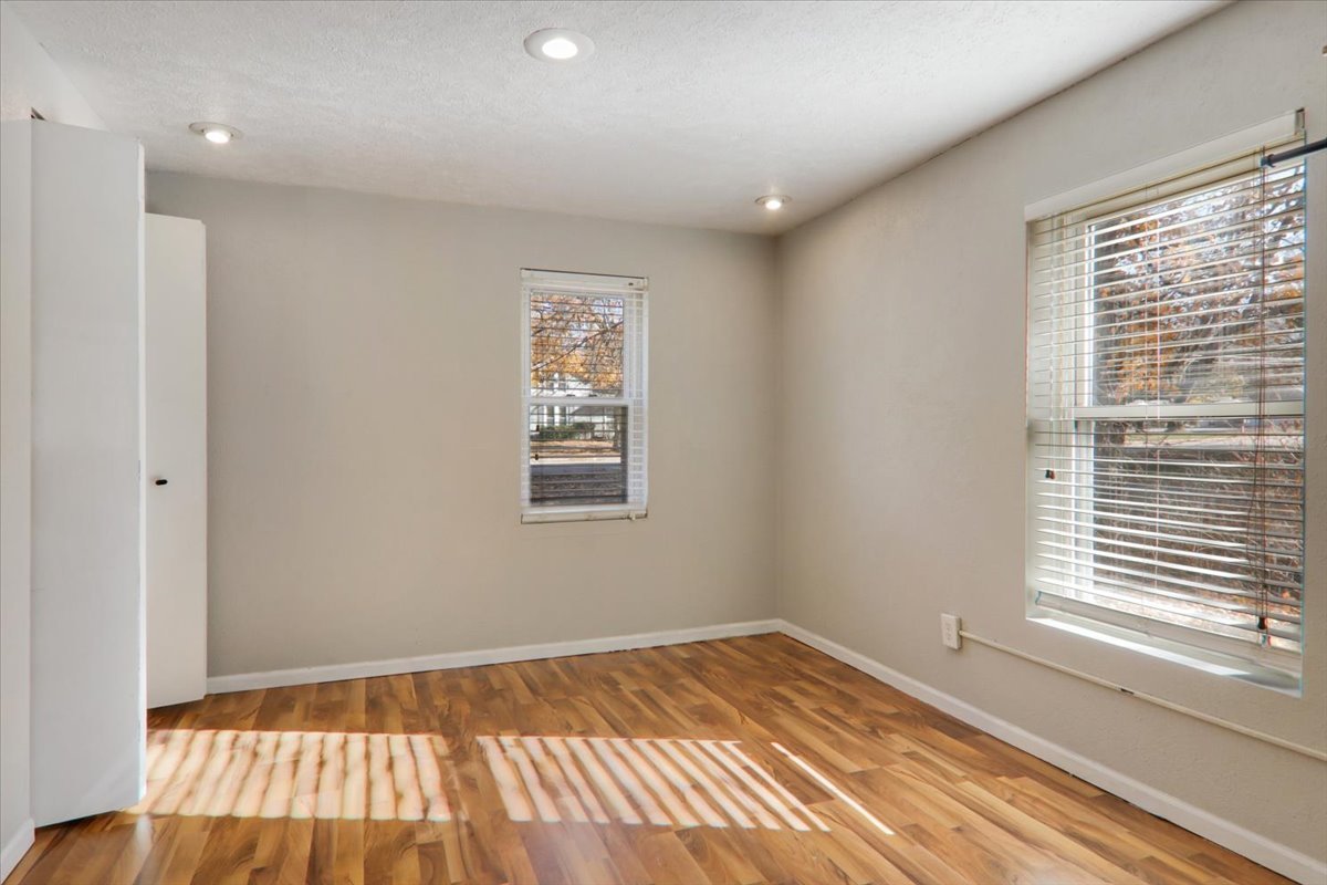 305 S Broadway Street, Hudson, IL 61748