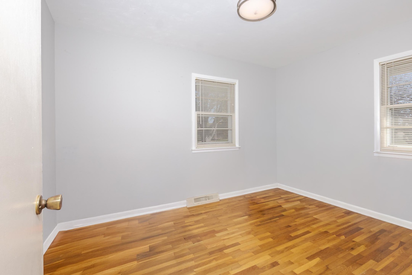 2707 Hobson Drive, Bloomington, IL 61704