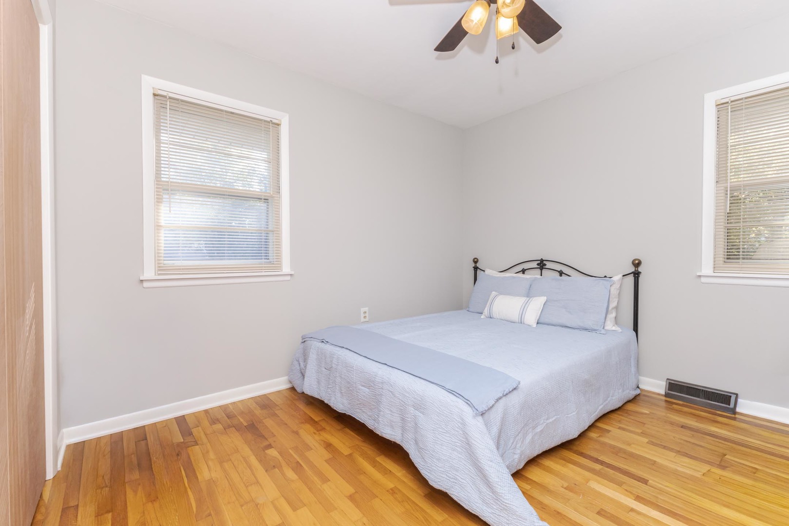 2707 Hobson Drive, Bloomington, IL 61704