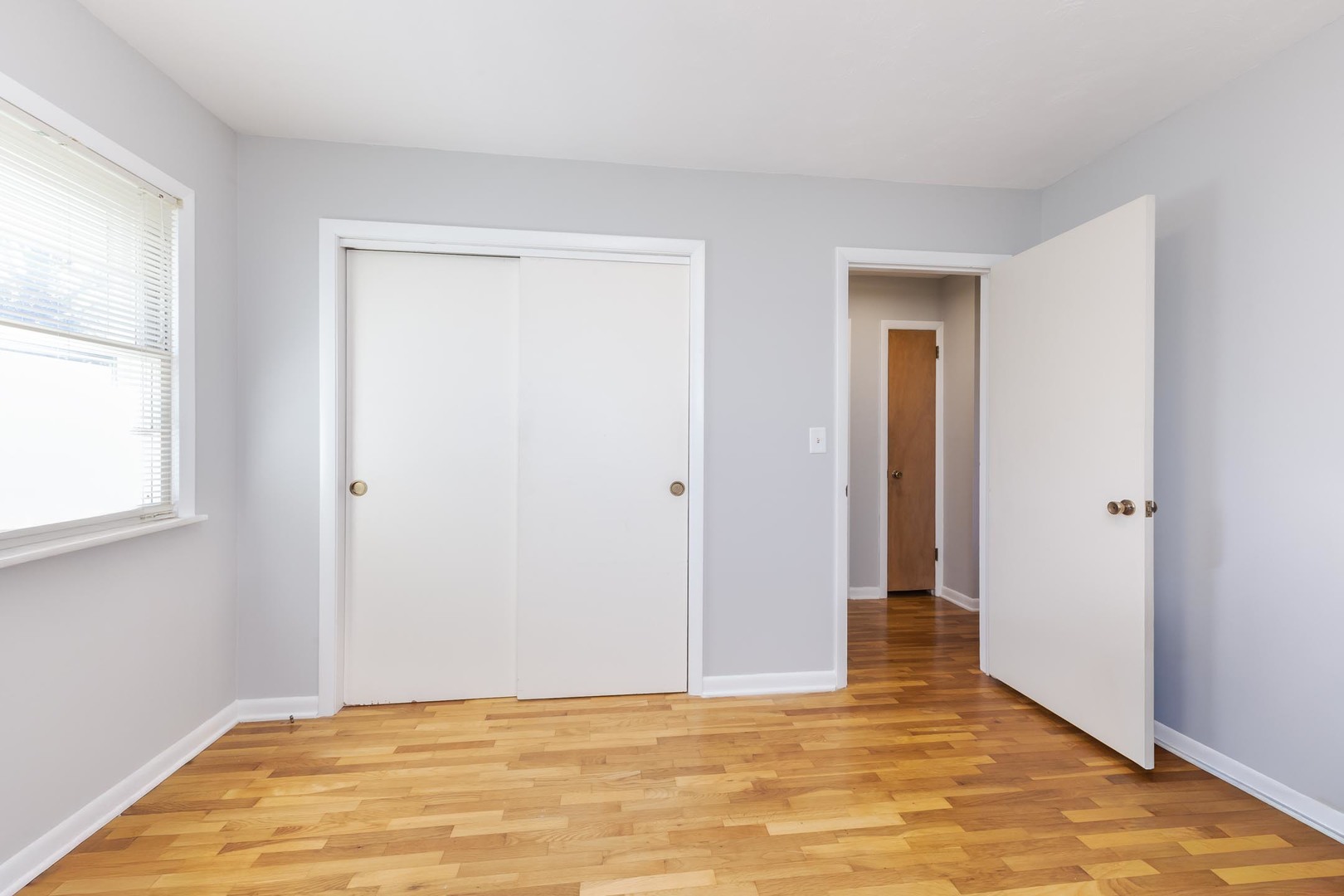 2707 Hobson Drive, Bloomington, IL 61704