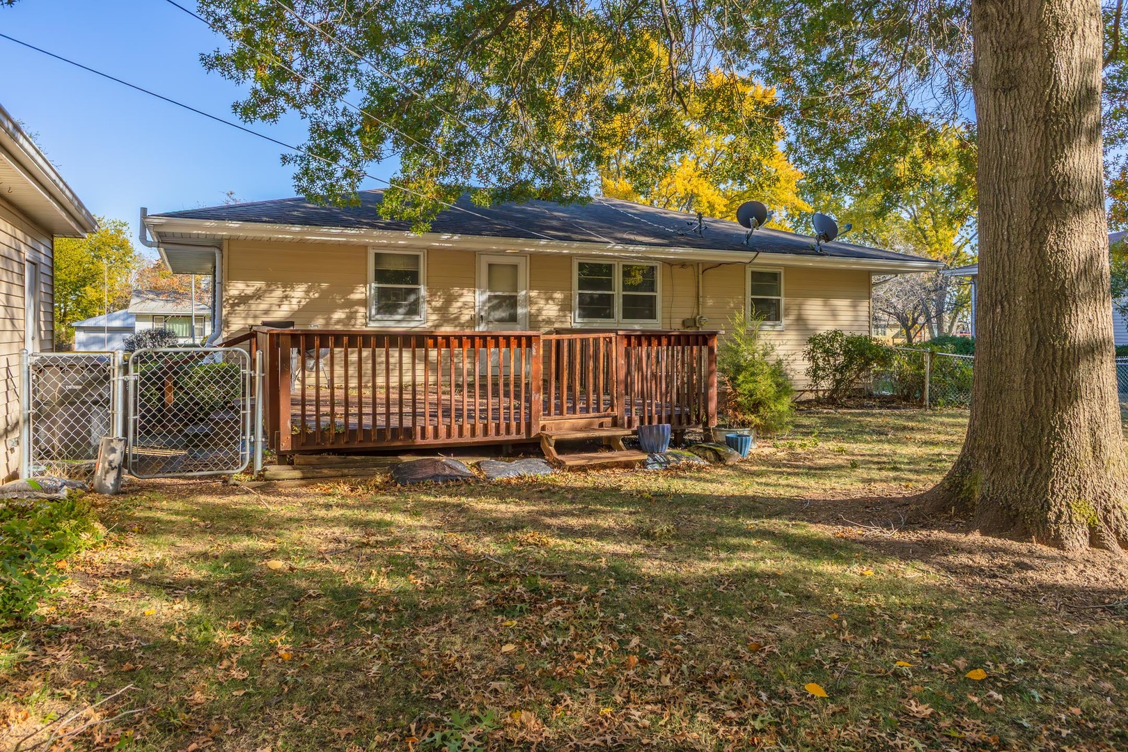 2707 Hobson Drive, Bloomington, IL 61704