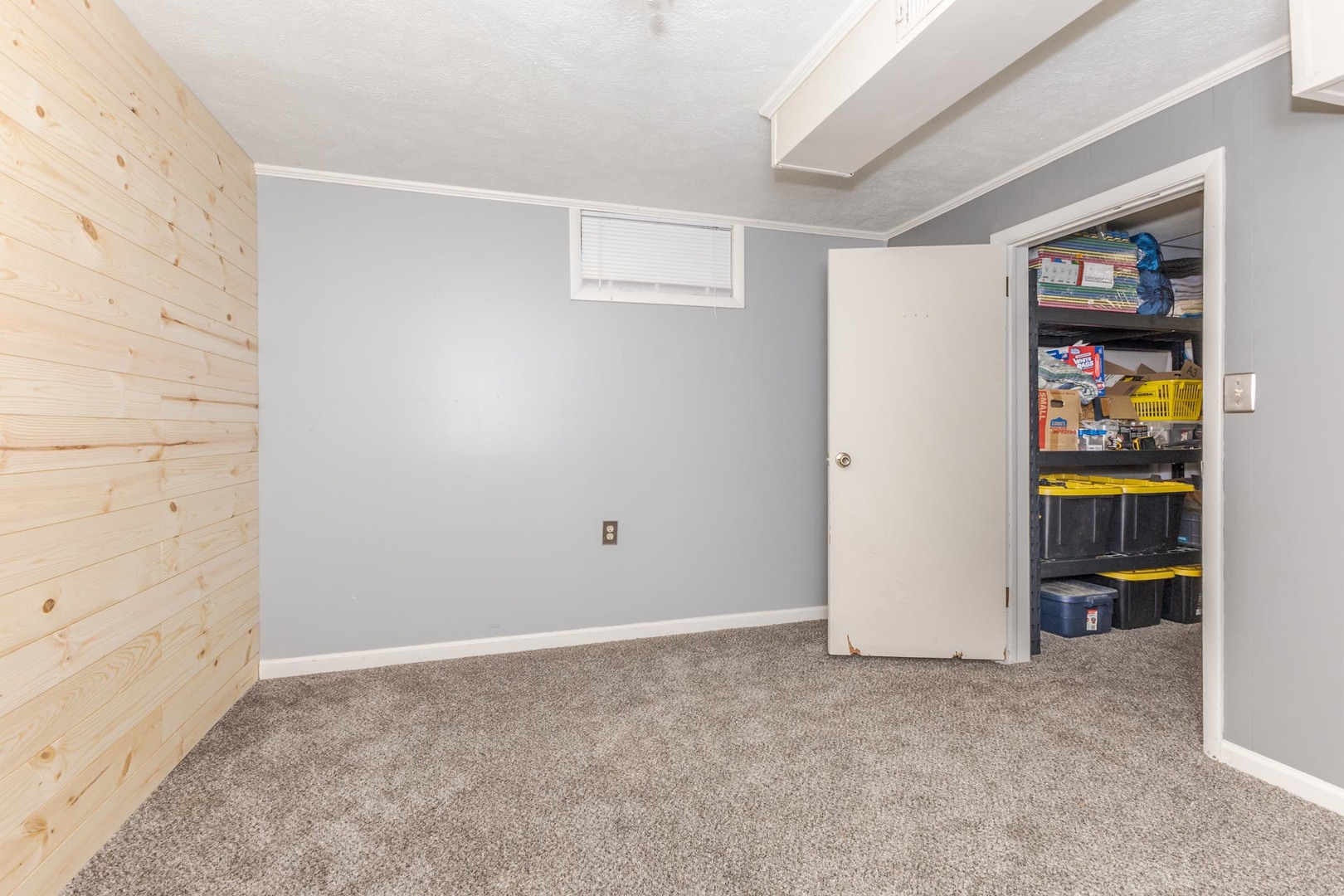 2707 Hobson Drive, Bloomington, IL 61704