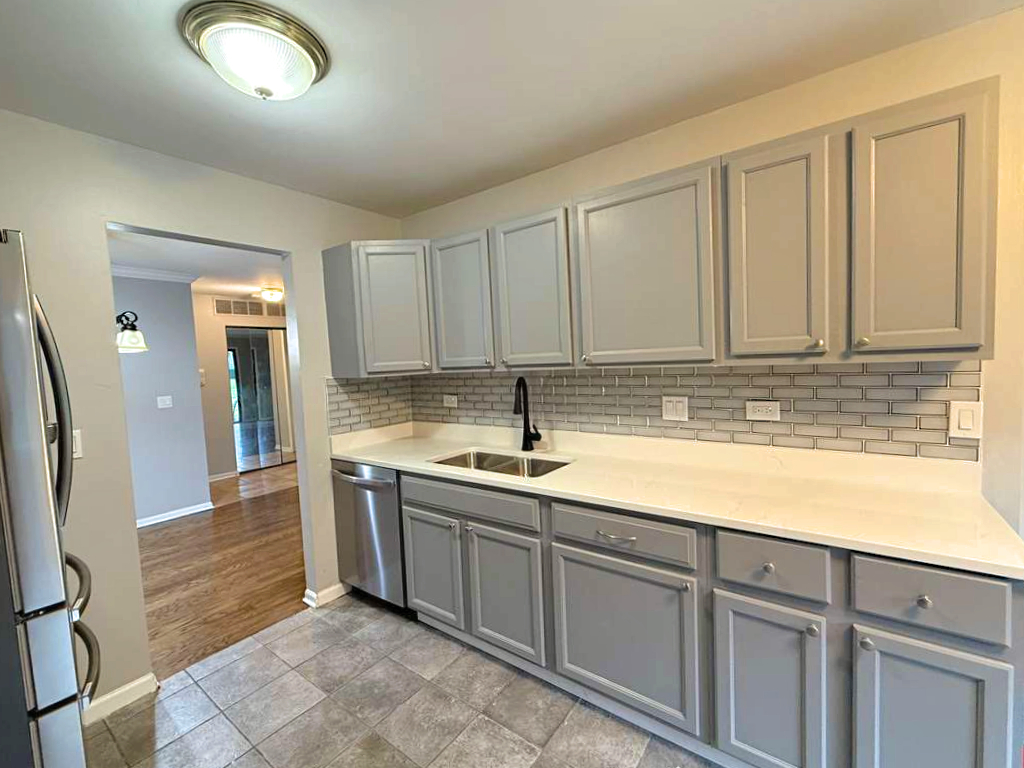 314 Wildberry Court #A1, Schaumburg, IL 60193