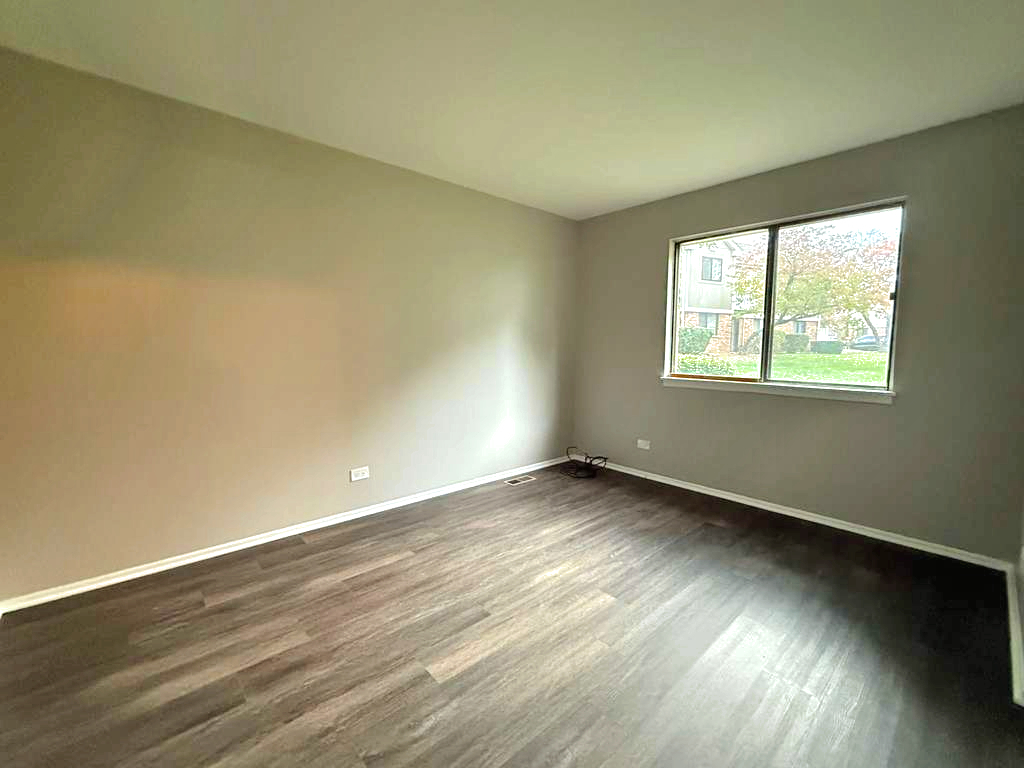 314 Wildberry Court #A1, Schaumburg, IL 60193