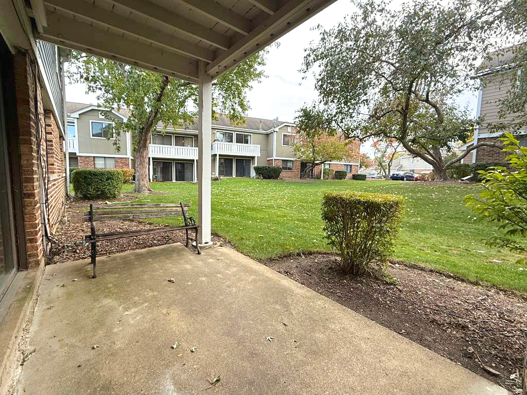 314 Wildberry Court #A1, Schaumburg, IL 60193
