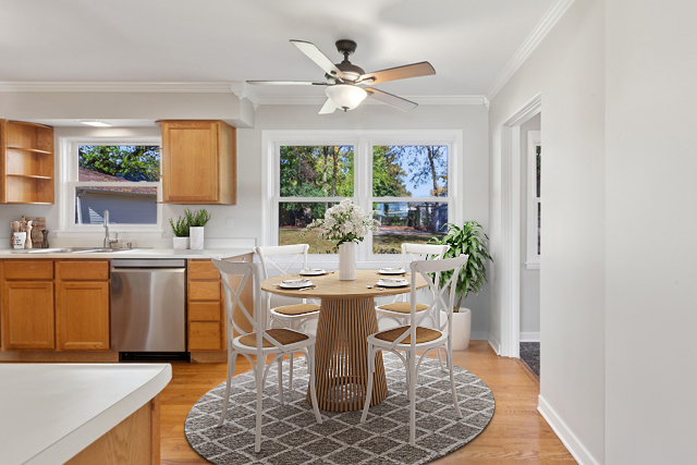 270 Hawthorne Boulevard, Glen Ellyn, IL 60137