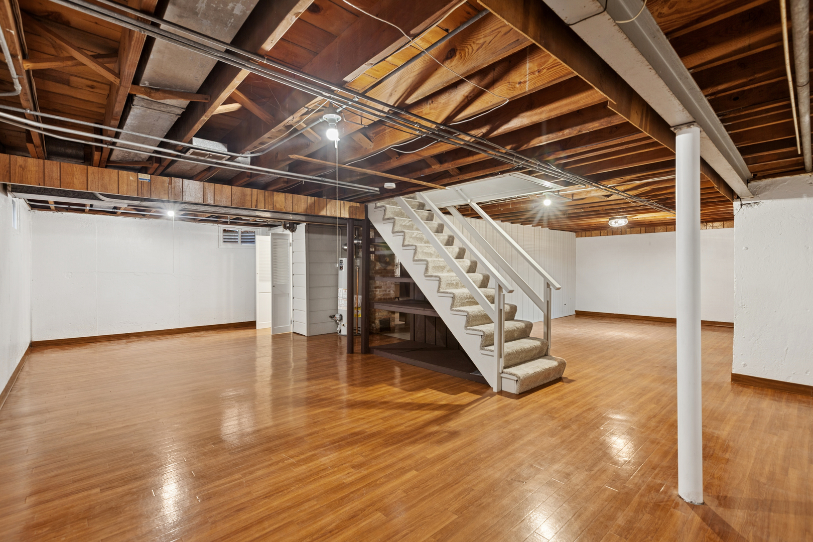 270 Hawthorne Boulevard, Glen Ellyn, IL 60137