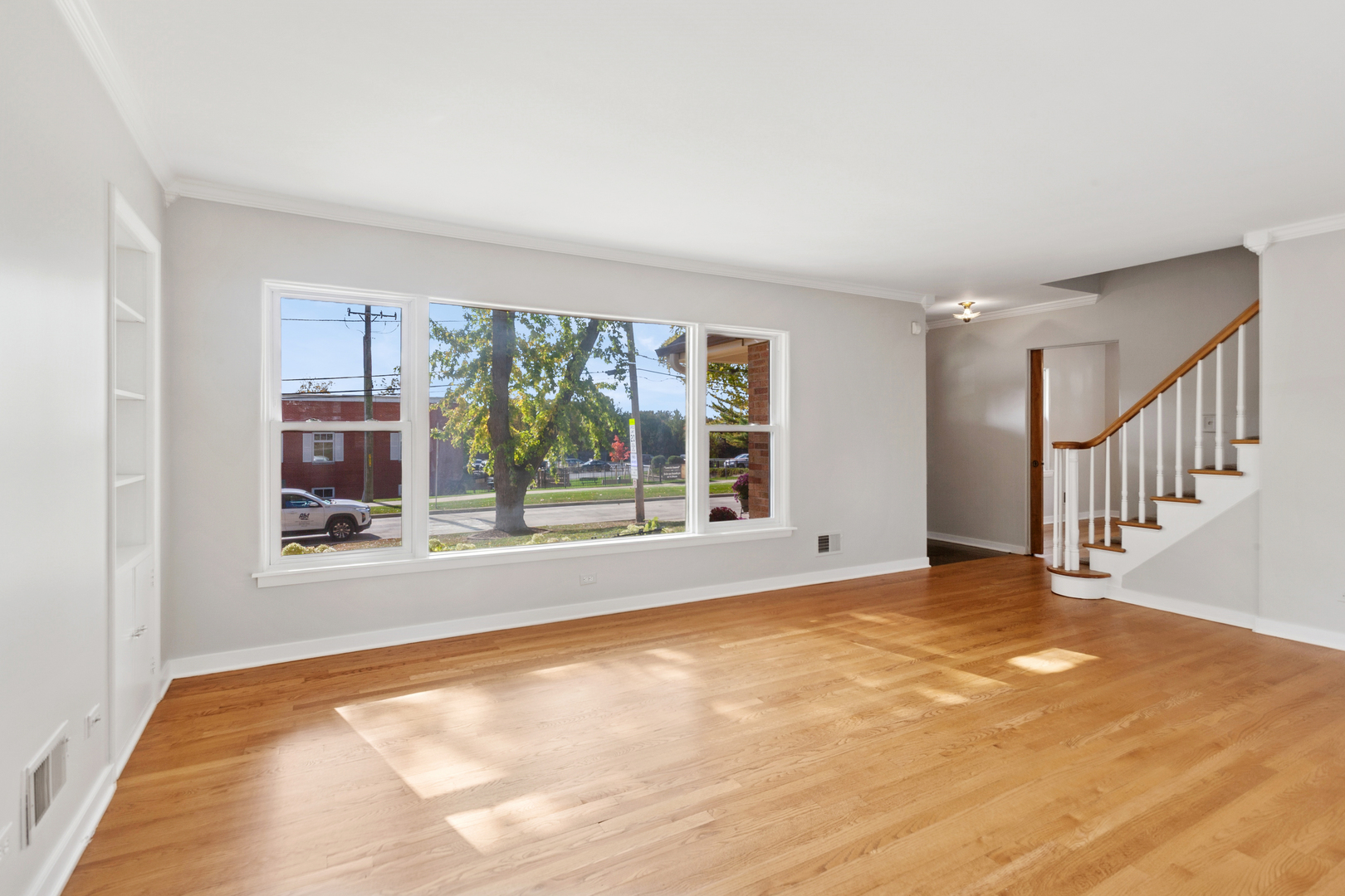 270 Hawthorne Boulevard, Glen Ellyn, IL 60137