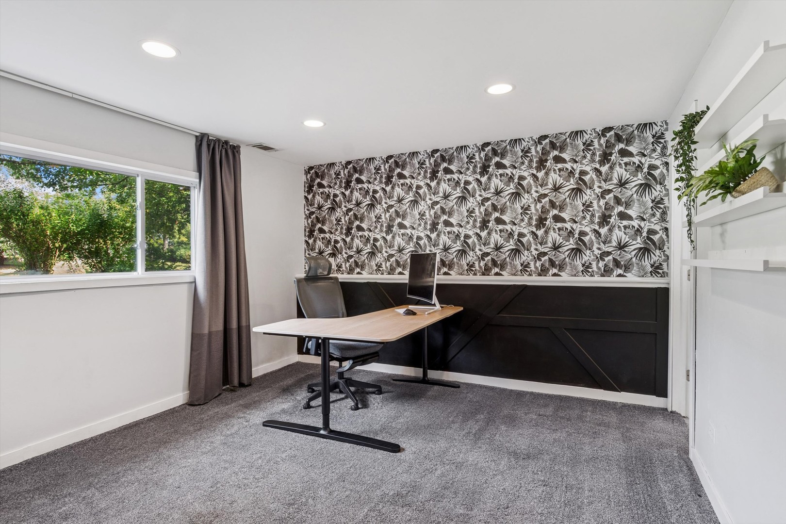 24331 Davids Court, Naperville, IL 60564