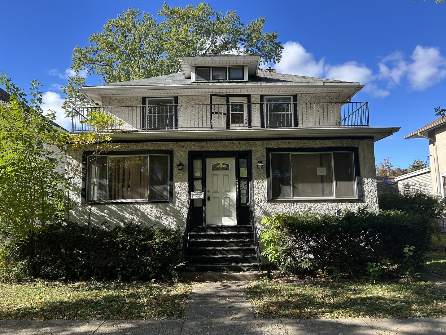 837 S Humphrey Avenue, Oak Park, IL 60304