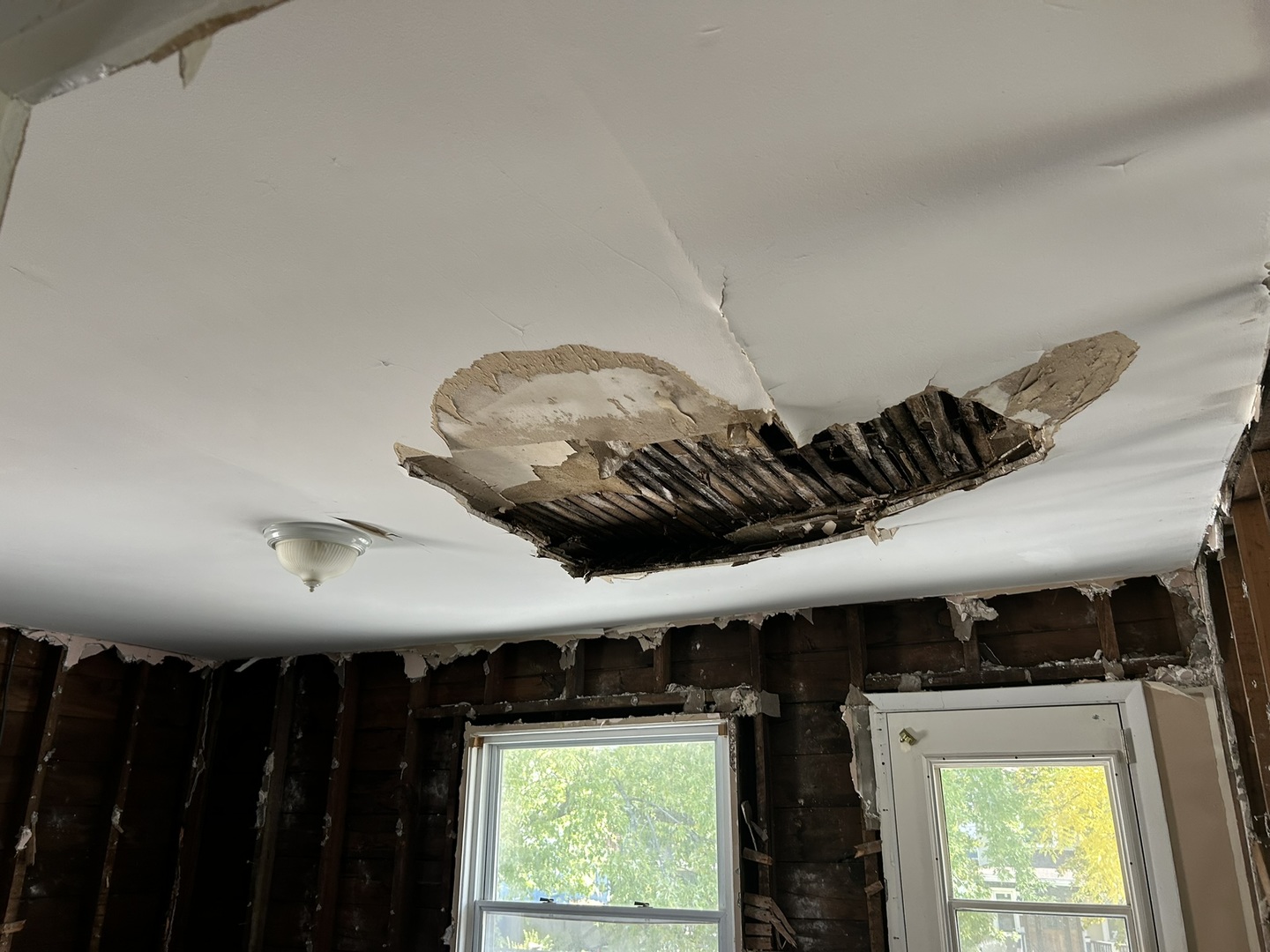 837 S Humphrey Avenue, Oak Park, IL 60304