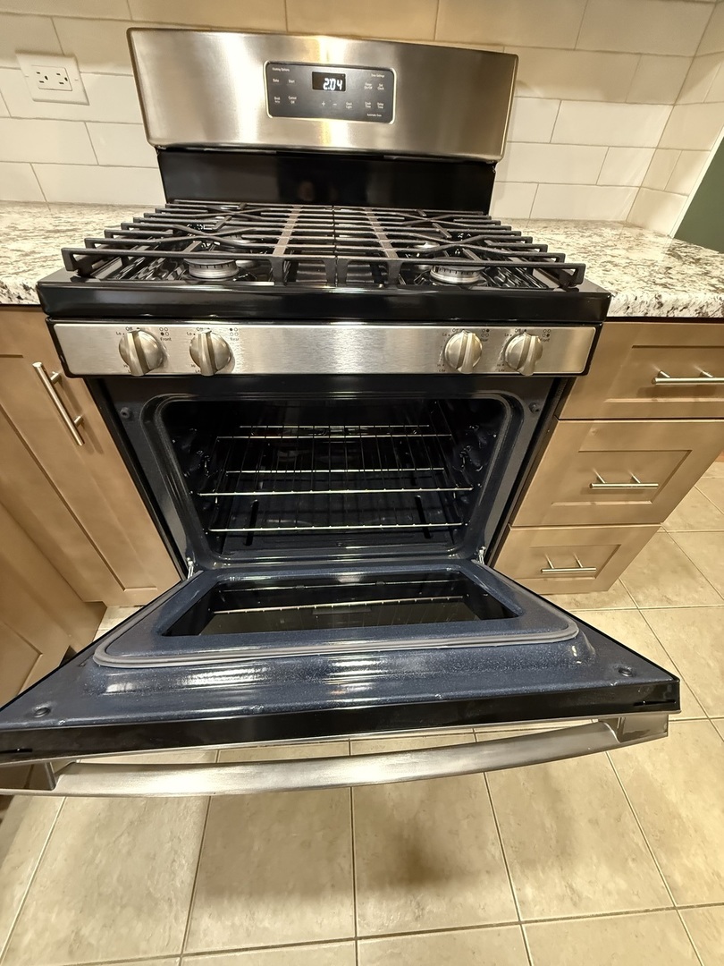 10420 Circle Drive #25B, Oak Lawn, IL 60453