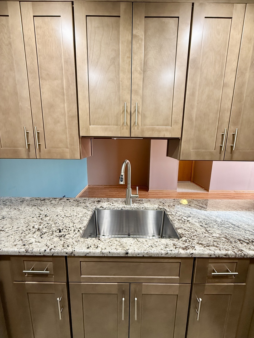 10420 Circle Drive #25B, Oak Lawn, IL 60453