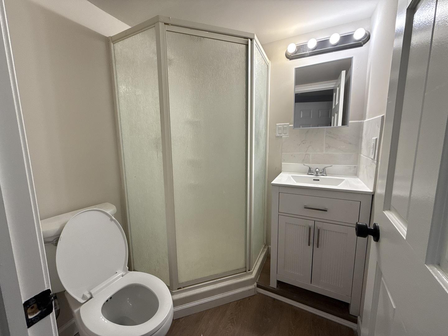 901 Gael Drive #B, Joliet, IL 60435