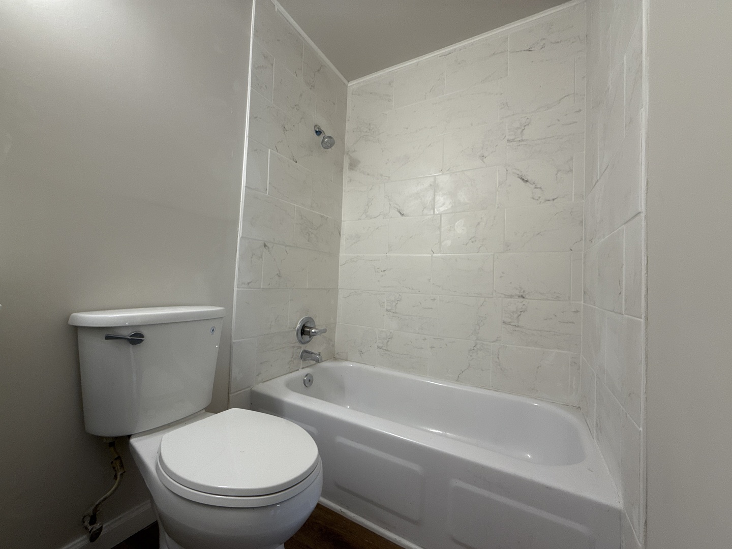 901 Gael Drive #B, Joliet, IL 60435