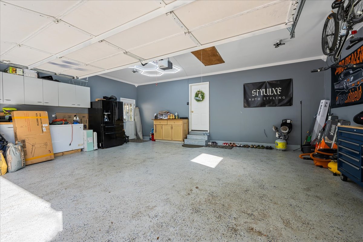 1302 Cary Road, Algonquin, IL 60102