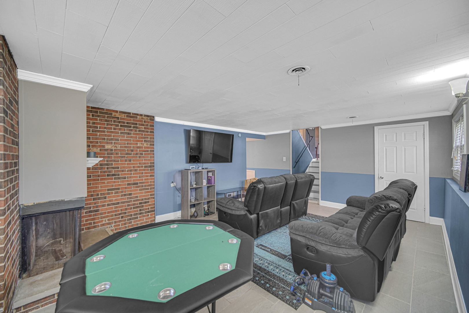 420 Carey Court, Chicago Heights, IL 60411