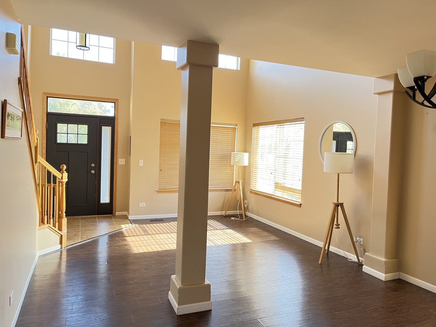 2289 Grand Pointe Trail, Aurora, IL 60503