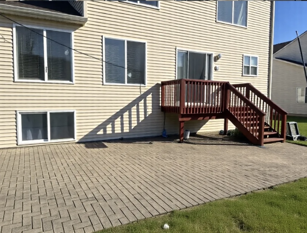 2289 Grand Pointe Trail, Aurora, IL 60503