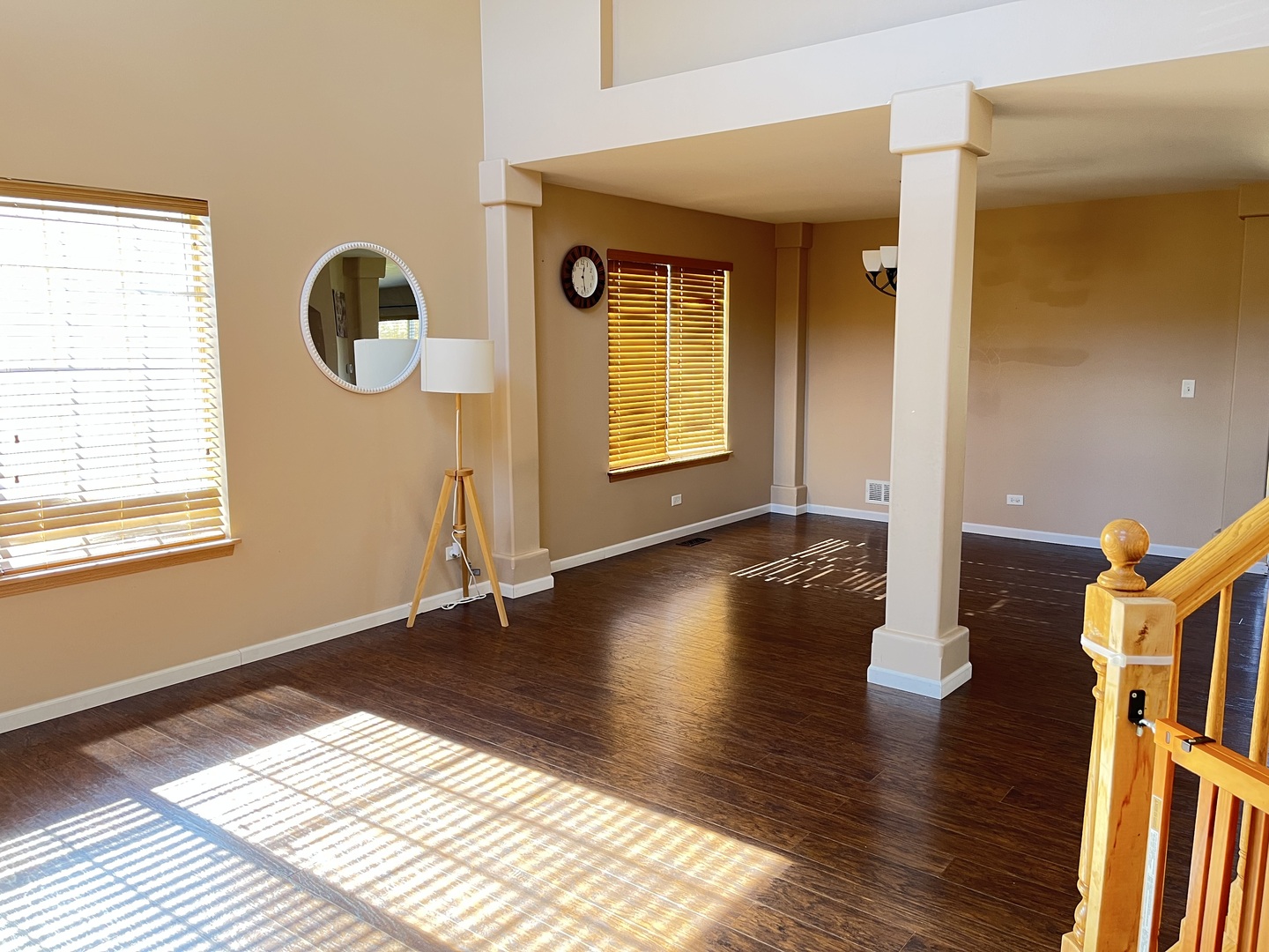 2289 Grand Pointe Trail, Aurora, IL 60503