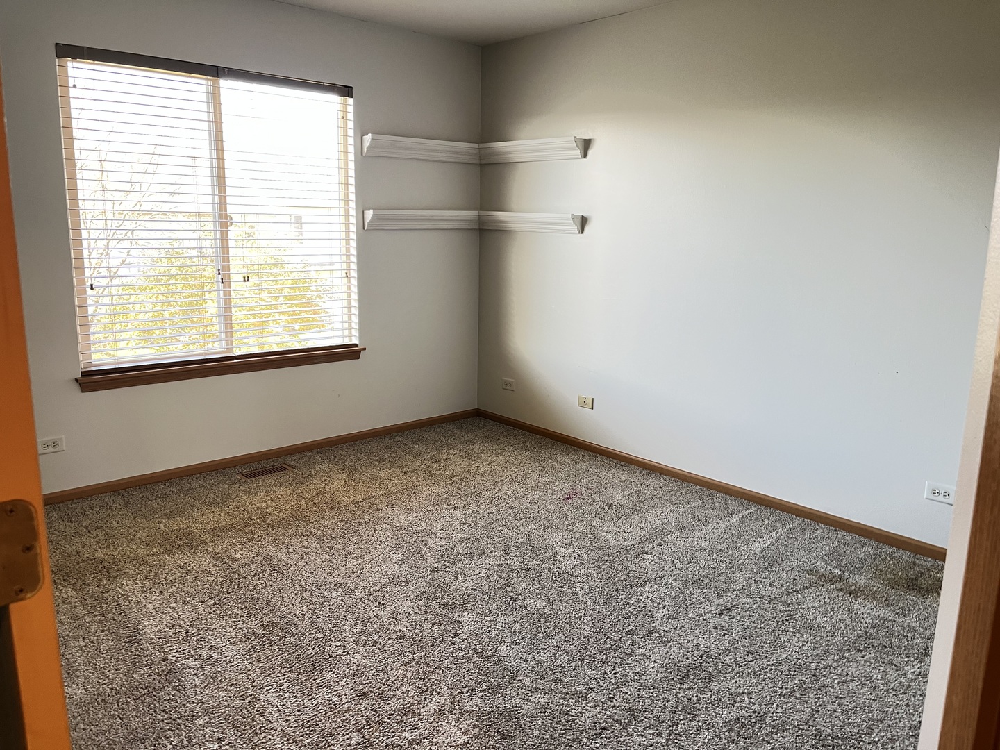 2289 Grand Pointe Trail, Aurora, IL 60503