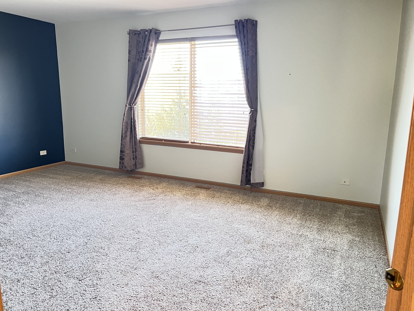 2289 Grand Pointe Trail, Aurora, IL 60503