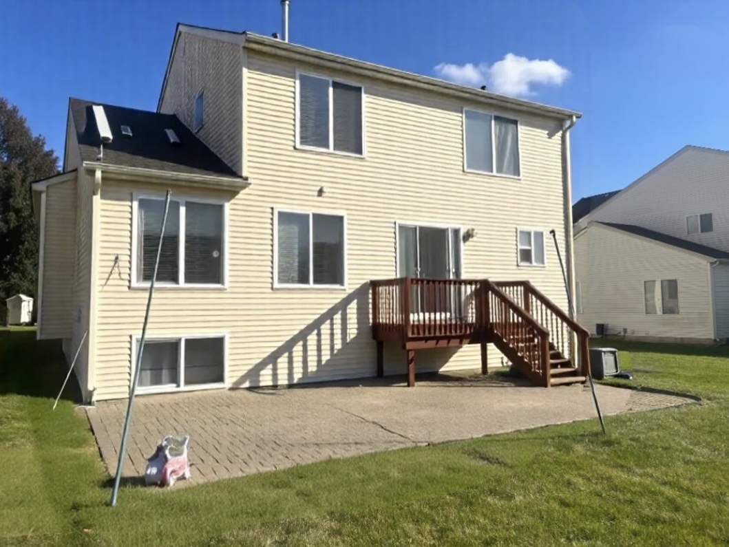 2289 Grand Pointe Trail, Aurora, IL 60503