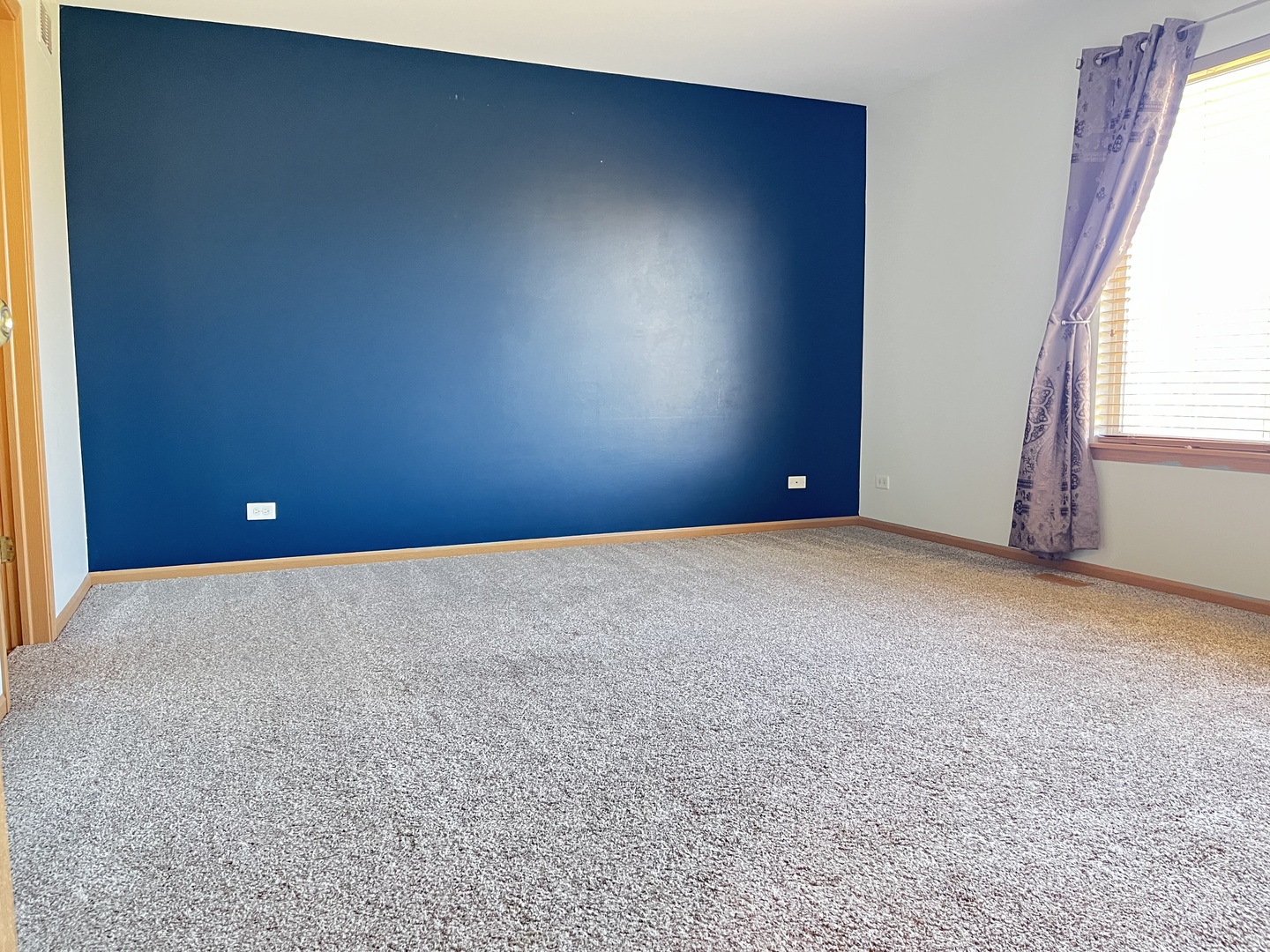 2289 Grand Pointe Trail, Aurora, IL 60503