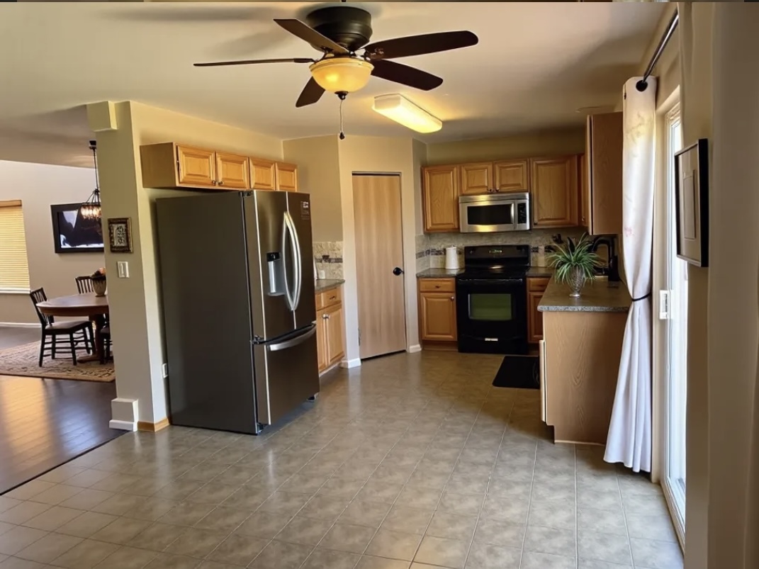 2289 Grand Pointe Trail, Aurora, IL 60503