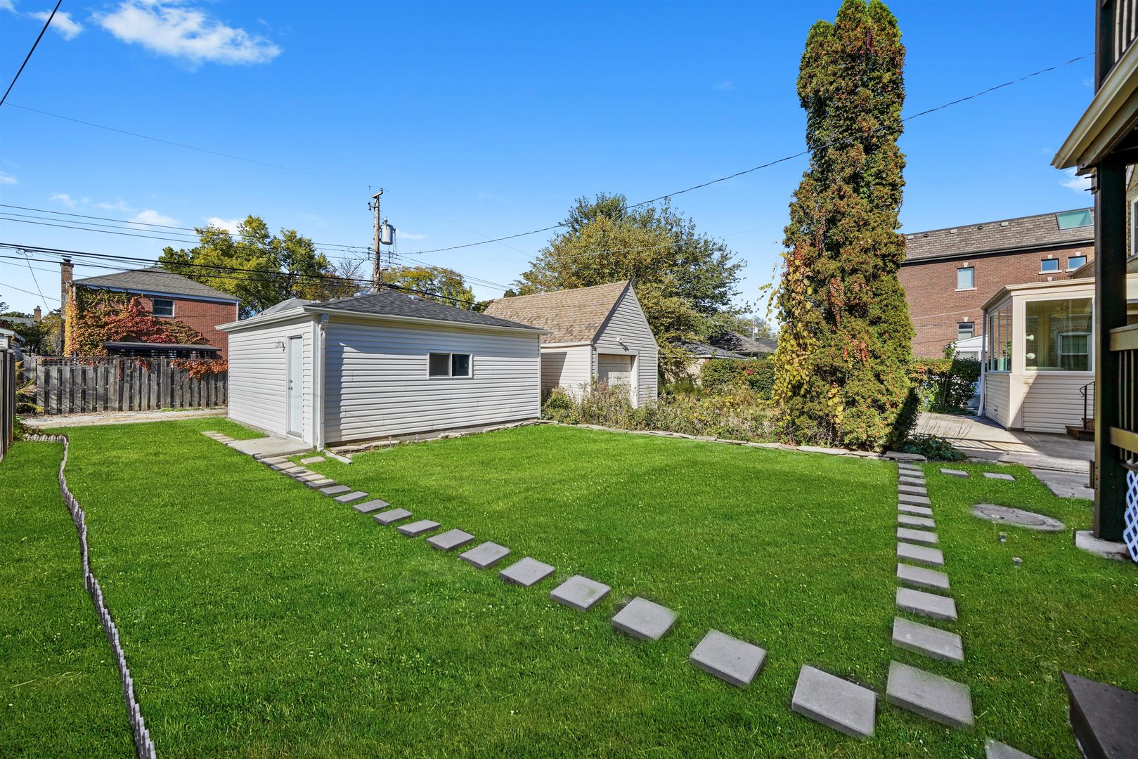 6222 N Lenox Avenue, Chicago, IL 60646