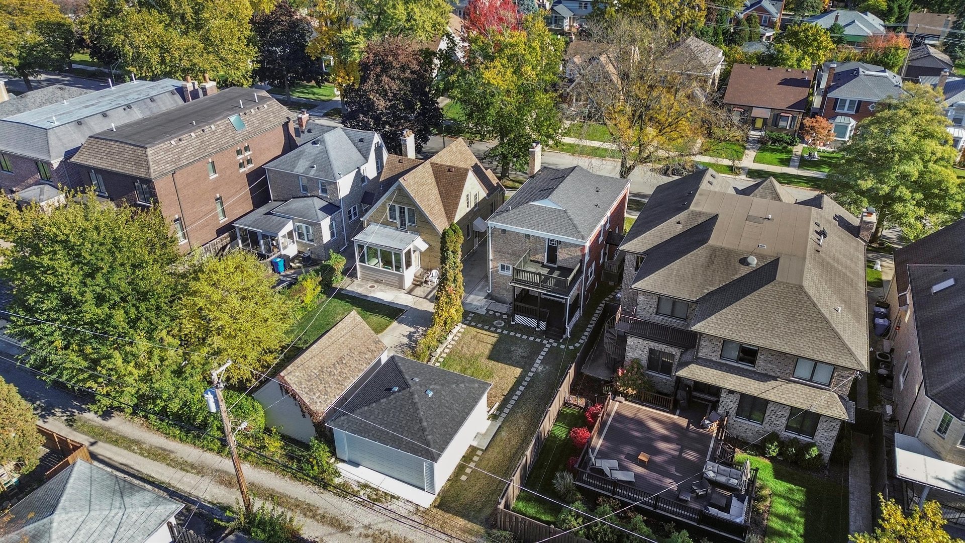 6222 N Lenox Avenue, Chicago, IL 60646