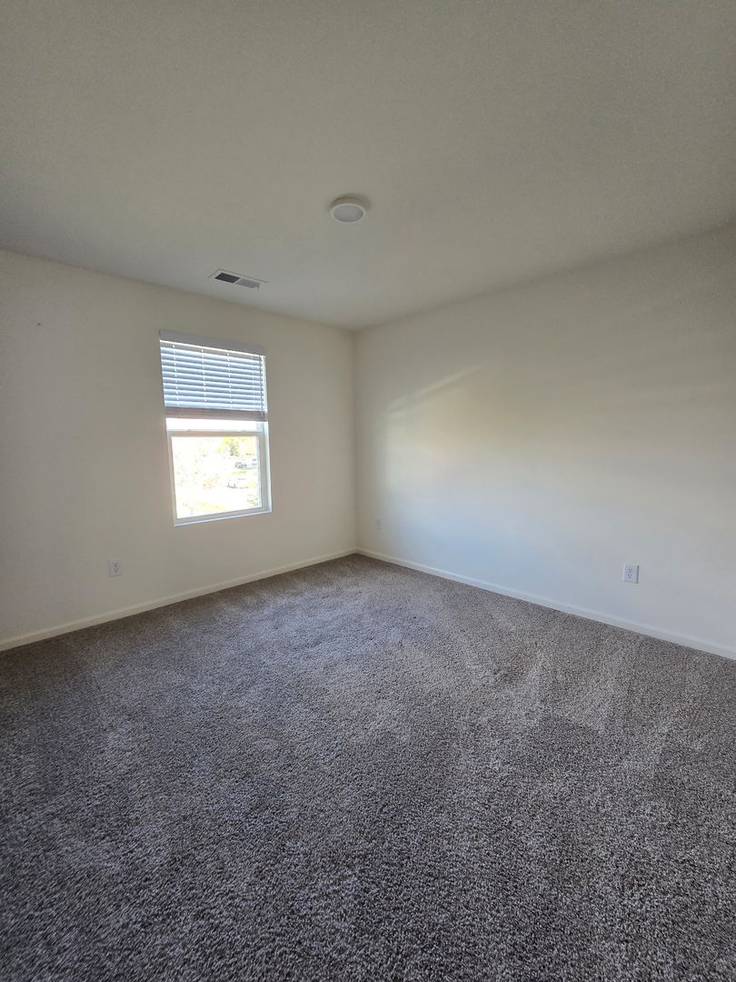 2029 Magnolia Lane, Wonder Lake, IL 60097