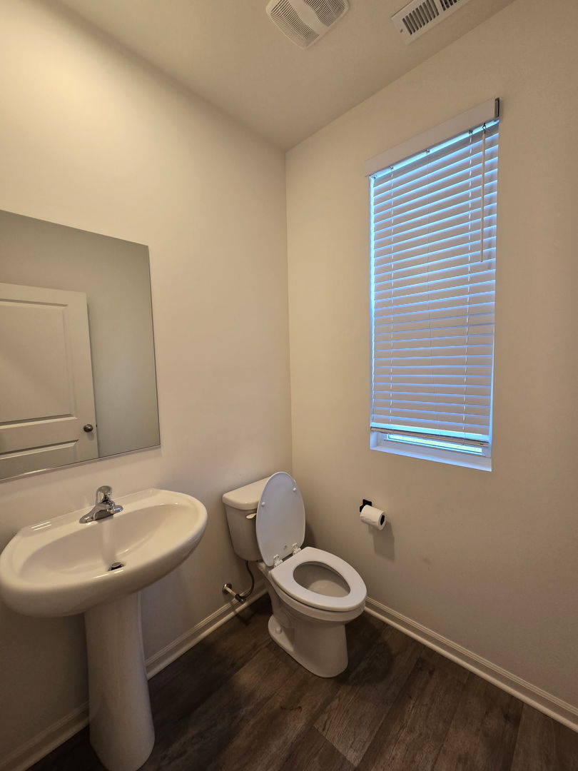 2029 Magnolia Lane, Wonder Lake, IL 60097