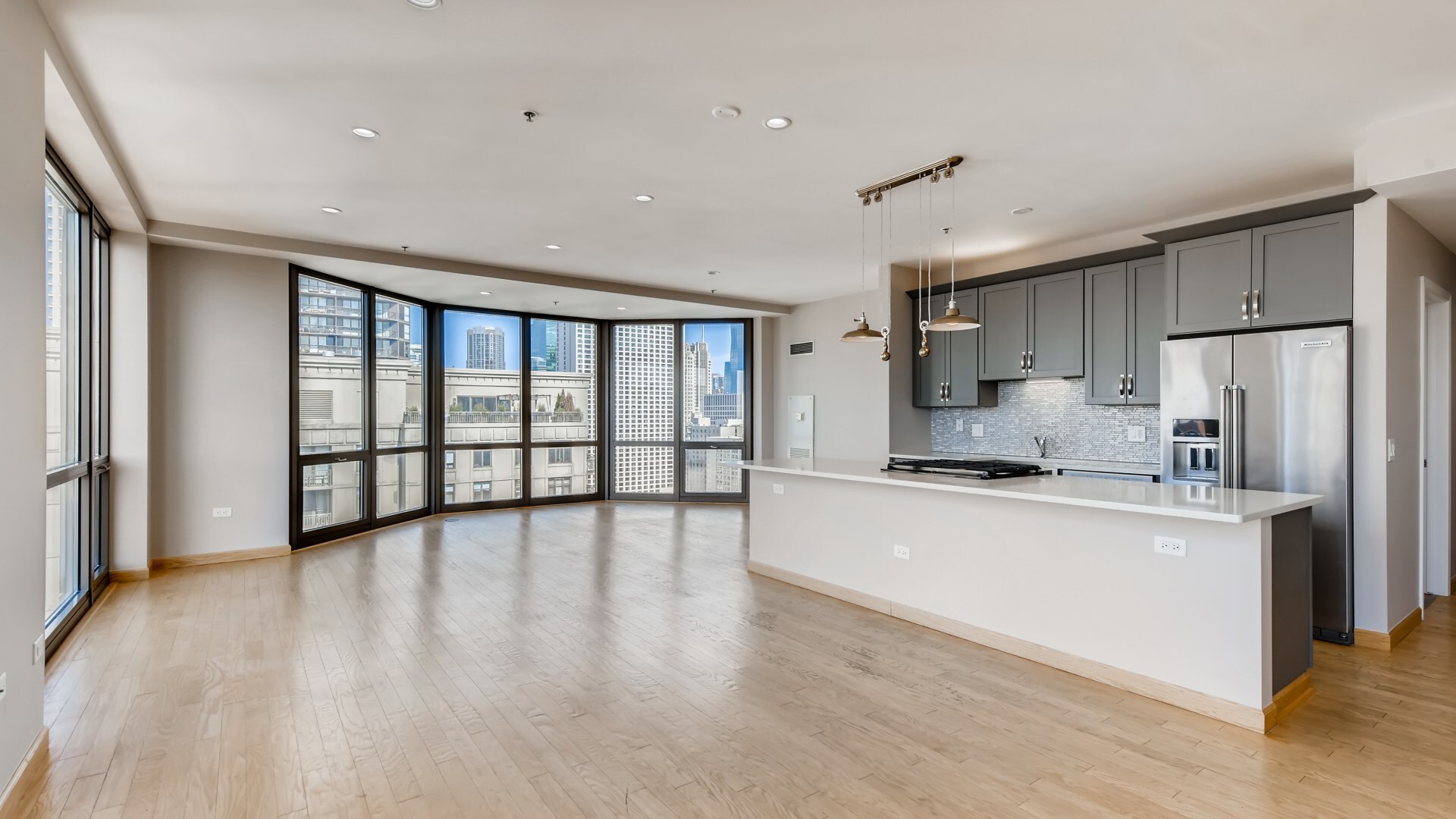 635 N Dearborn Street #2803, Chicago, IL 60654