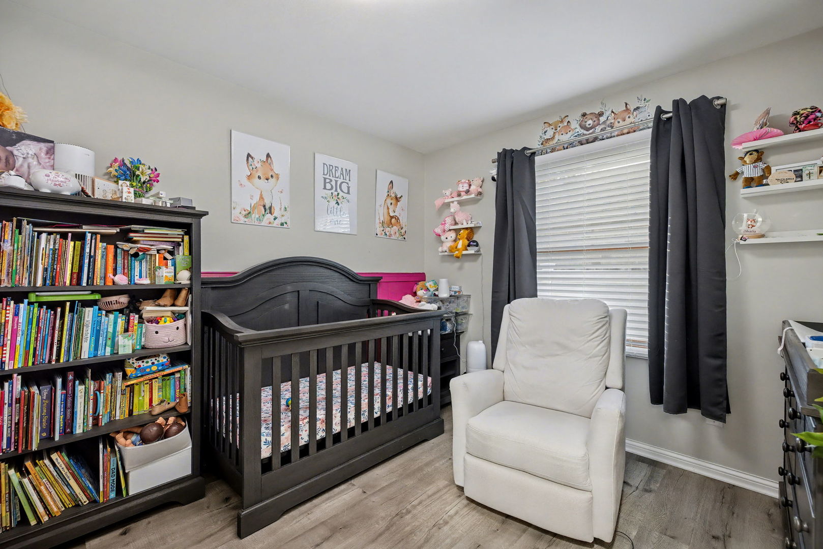 2208 Root Street, Crest Hill, IL 60403