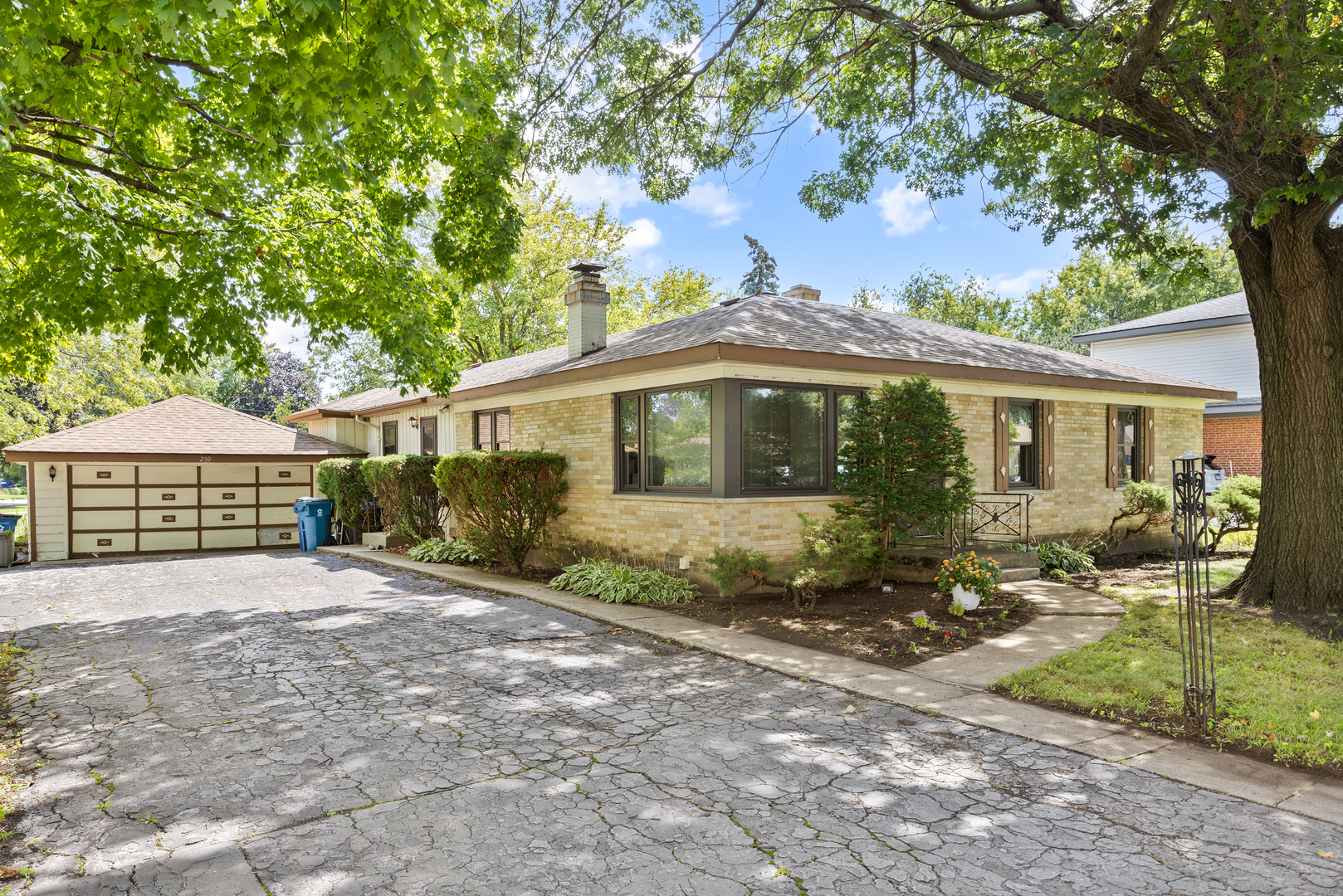 259 PINE Lane, Bensenville, IL 60106