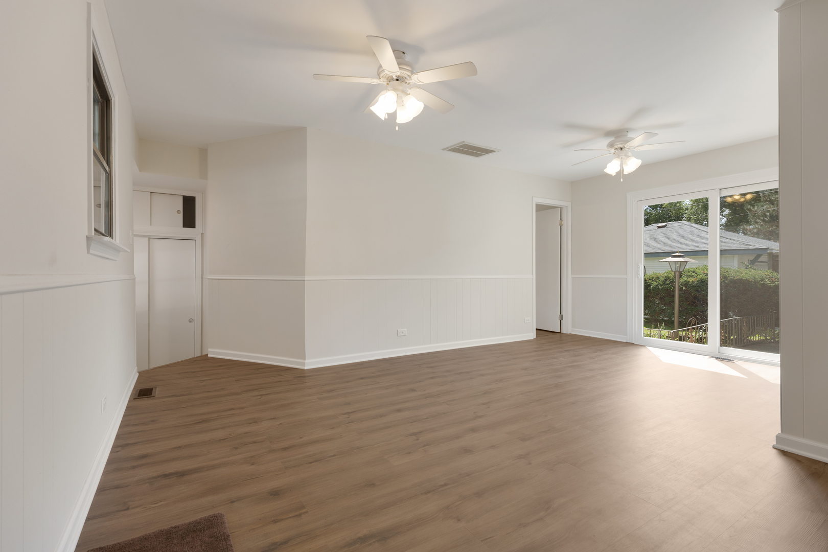 259 PINE Lane, Bensenville, IL 60106