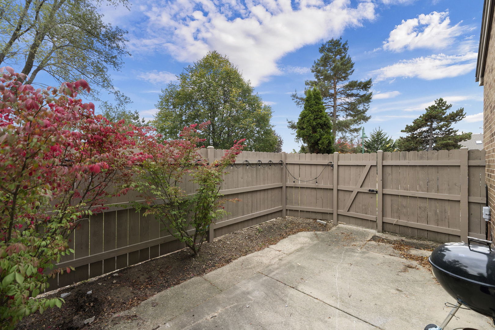 136 MOHAWK Trail #D, Lake Zurich, IL 60047