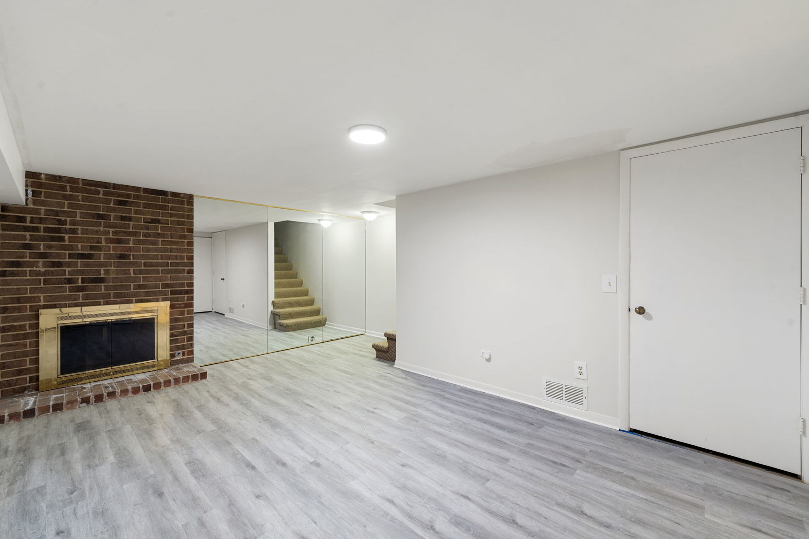 136 MOHAWK Trail #D, Lake Zurich, IL 60047