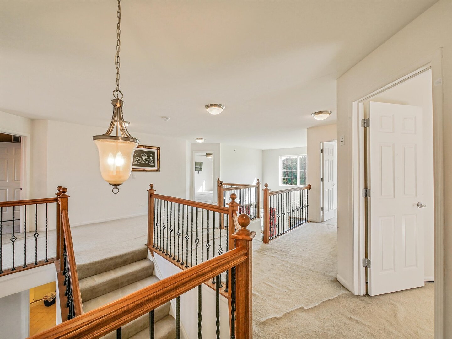 324 English Oak Lane, Streamwood, IL 60107