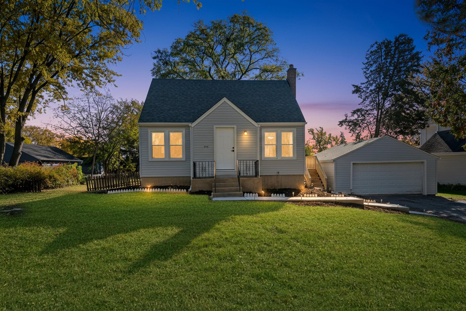 436 Circle Avenue, Willowbrook, IL 60527