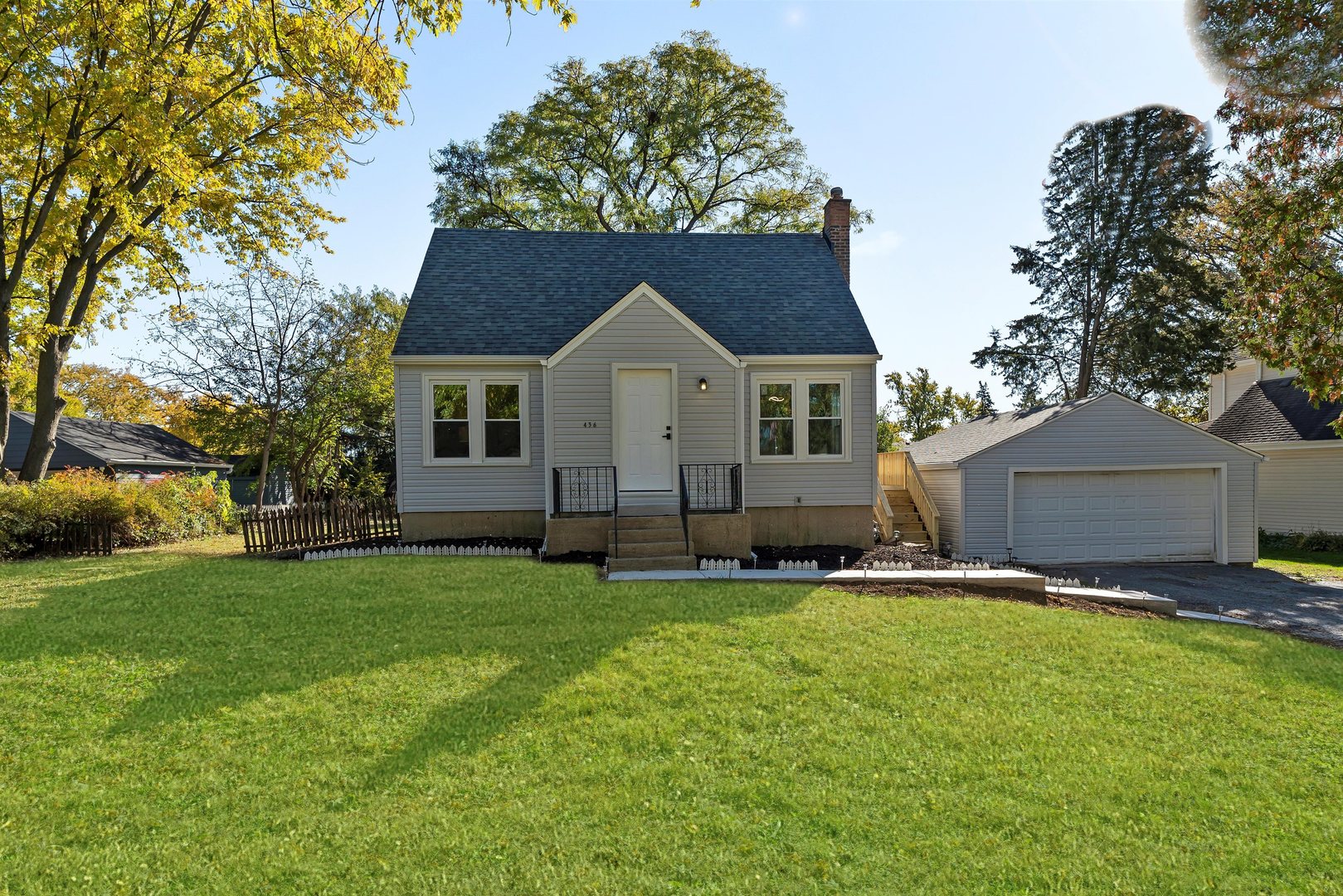 436 Circle Avenue, Willowbrook, IL 60527