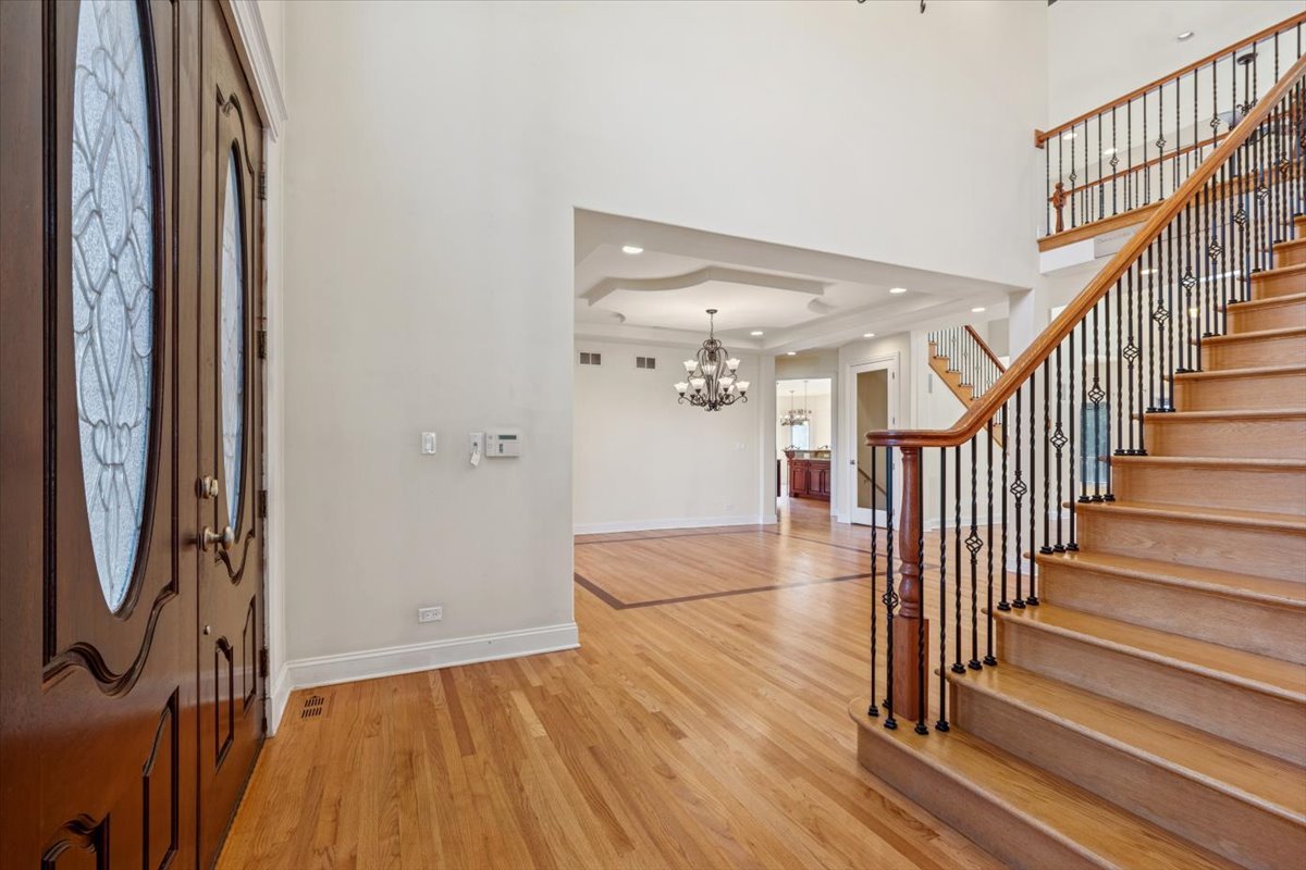 12328 Province Drive, Lemont, IL 60439