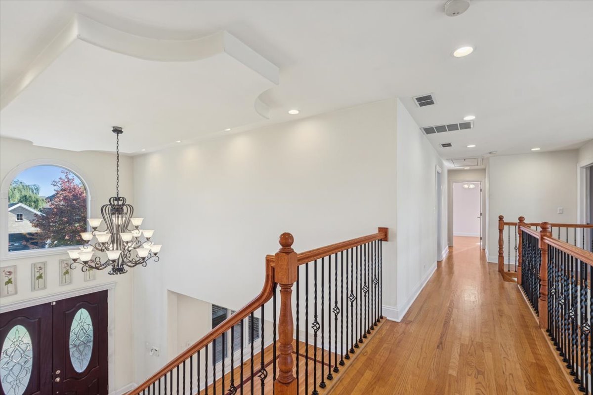 12328 Province Drive, Lemont, IL 60439